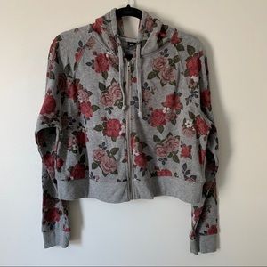 Women’s Torrid rose patterned cropped zip jacket